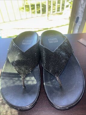 Fitflops Women’s Black Sparkle Thong Sandals sz 8M